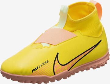 Scarpa sportiva di NIKE in giallo: frontale