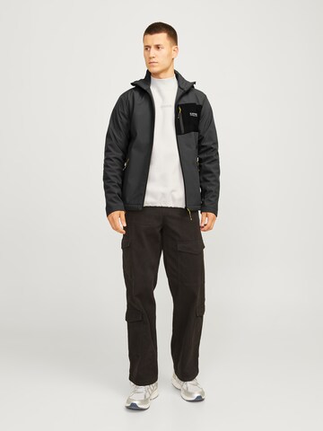 JACK & JONES Funktionsjacke in Grau