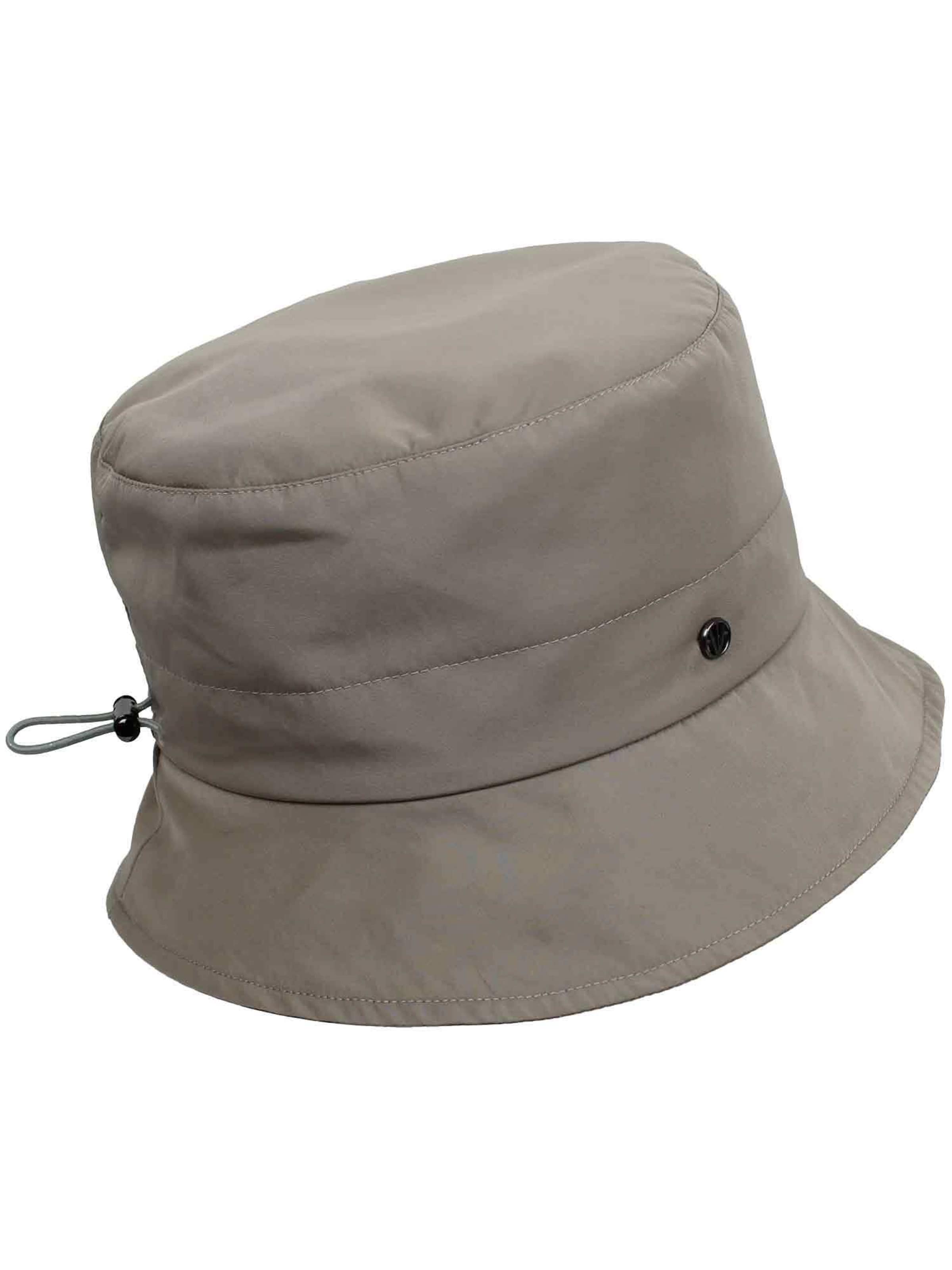 LOEVENICH Hat in Green: front