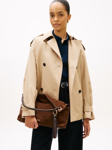 TOMMY HILFIGER Válltáskák - barna