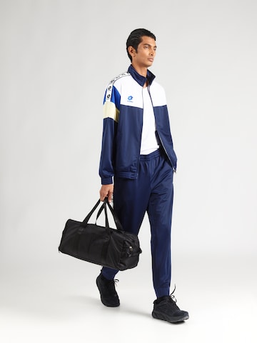 Costum de trening de la LOTTO pe albastru
