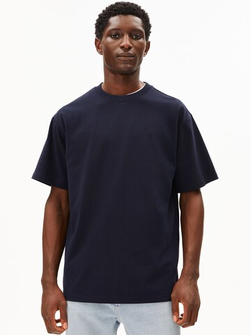 ARMEDANGELS T-Shirt 'MAARKOS' in Blau: Vorderseite