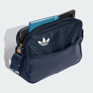 ADIDAS ORIGINALS Umhängetasche 'Airliner' in Blau