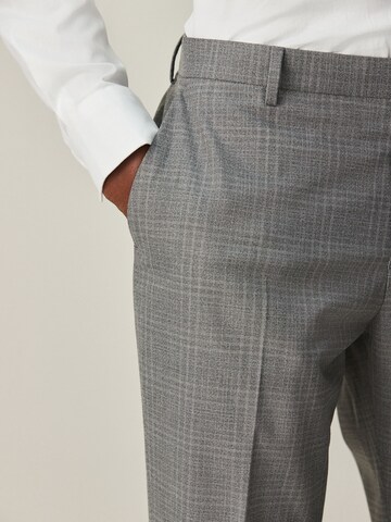 Next Regular Hose in Grau