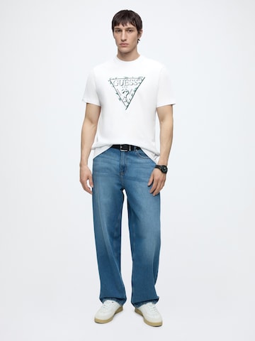 T-Shirt GUESS en blanc