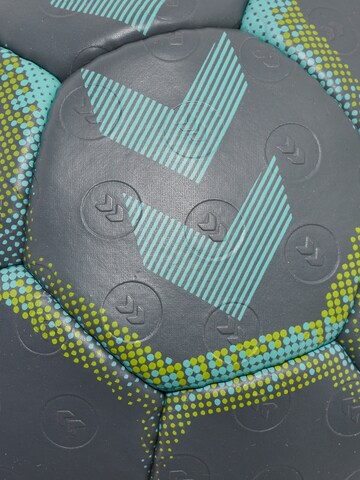 Hummel Ball in Grau