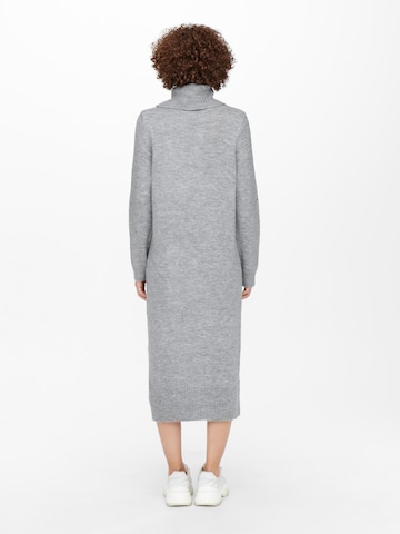 Robe 'Brandie' ONLY en gris