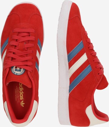 ADIDAS ORIGINALS Σνίκερ χαμηλό 'GAZELLE' σε κόκκινο