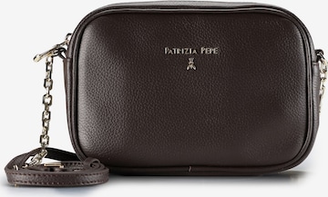 PATRIZIA PEPE Tasche in Braun: Vorderseite