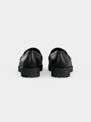 MICHAEL Michael Kors Slipper 'JAELYN', värv must