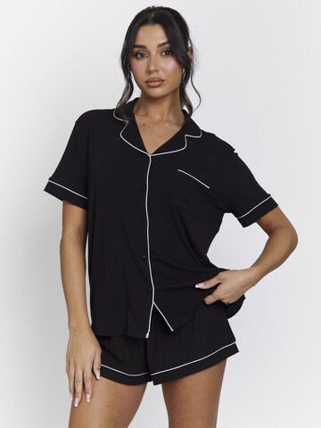 Loungeable Shorty in Schwarz: Vorderseite