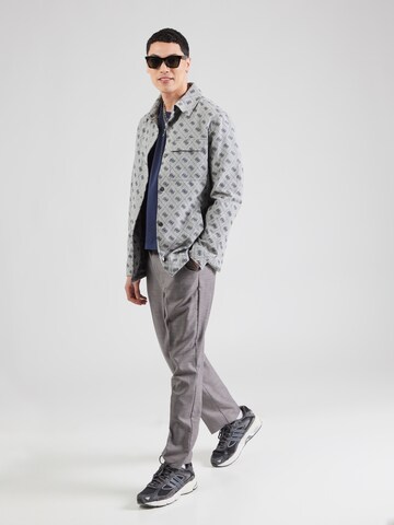 GUESS Демисезонная куртка в Синий