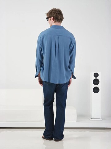 Giesto Comfort fit Button Up Shirt in Blue