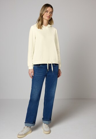 STREET ONE Sweatshirt in Beige