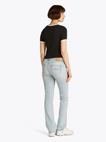 Tommy Jeans T-shirt i svart