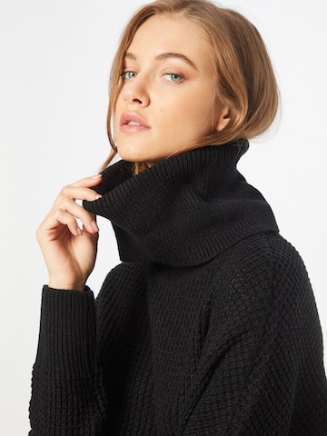 Pullover 'LEANNA' di VERO MODA in nero