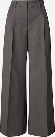 Monki Pleat-front trousers in Grey: front