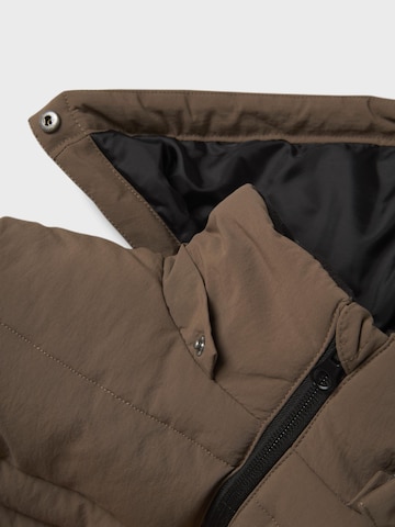 Giacca invernale di NAME IT in marrone