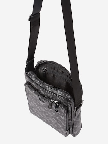 Sac à bandoulière 'Milano' GUESS en noir