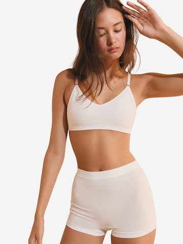 ETAM Panty 'Amande' in Beige