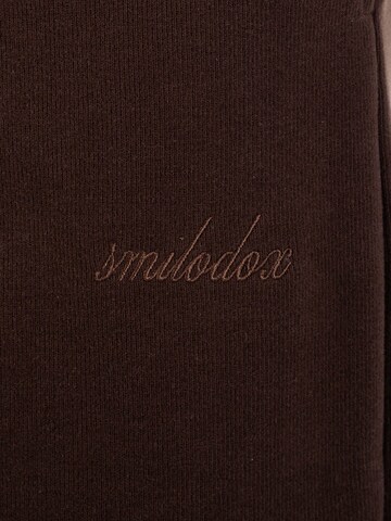 Smilodox Loosefit Broek in Bruin