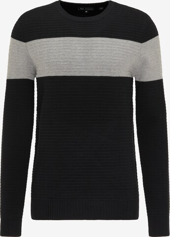 MO Sweater in Black: front