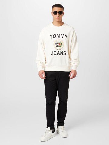 Tommy Jeans Mikina – bílá