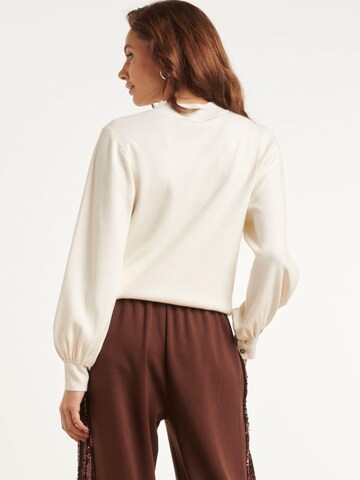 Smashed Lemon Sweater in White