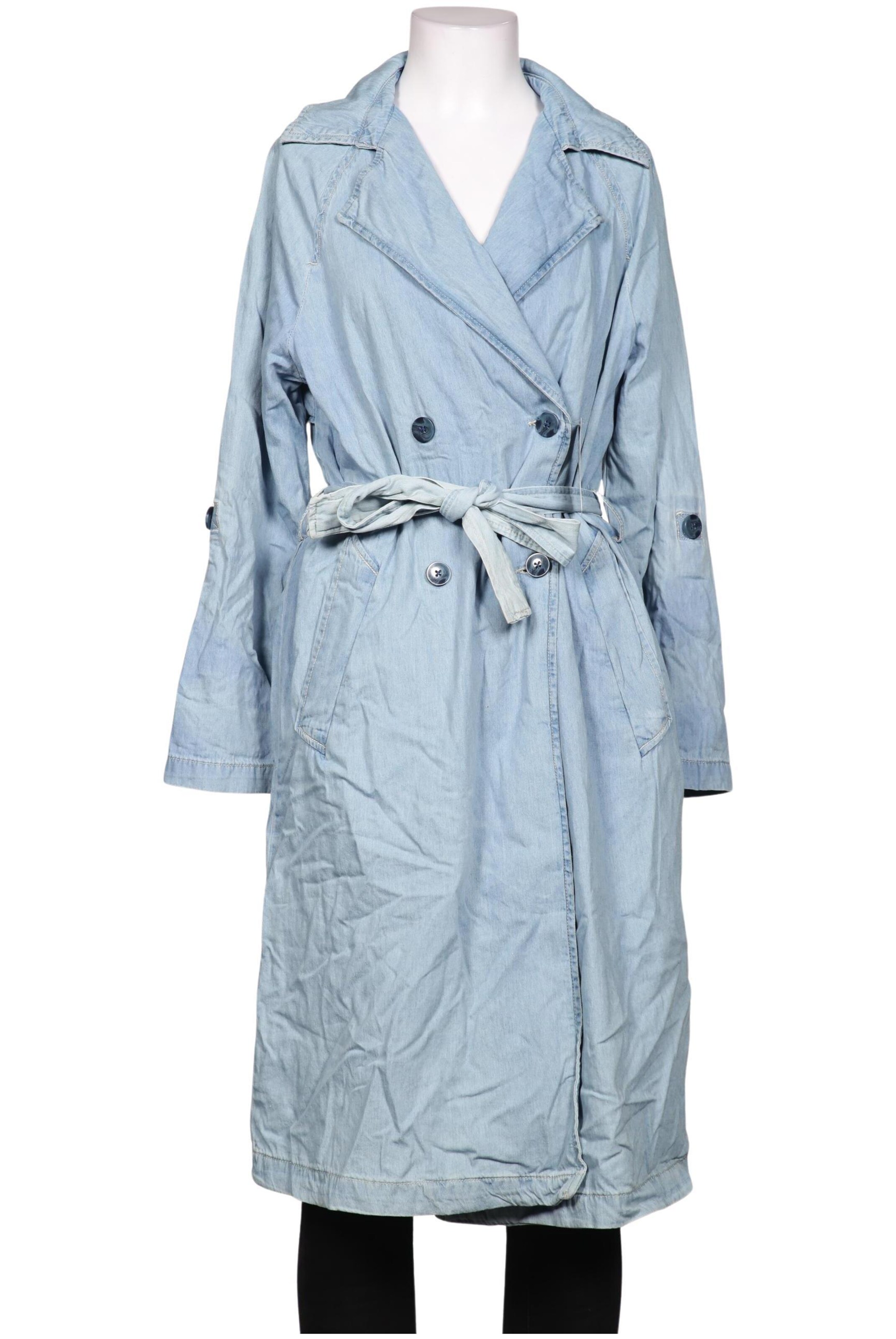 Stradivarius Jacket & Coat in M in Blue: front