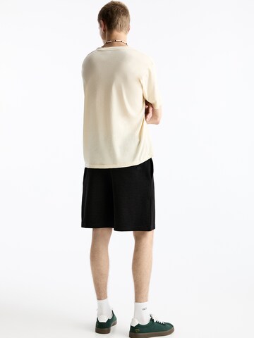 Largi Pantaloni de la Pull&Bear pe negru