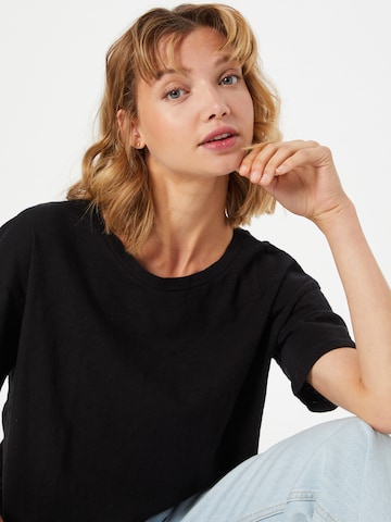 GAP T-Shirt in Schwarz