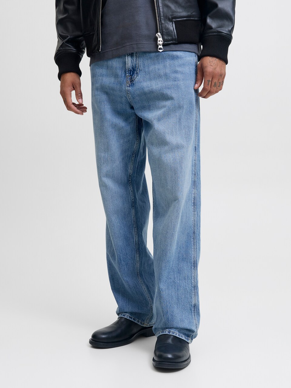 Baggy Jeans 'JJIALEX JJNORREBRO' de la JACK & JONES pe albastru: față