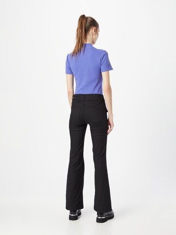 Flared Pantaloni di NLY by Nelly in nero