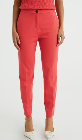 Coupe slim Pantalon WE Fashion en rouge : devant