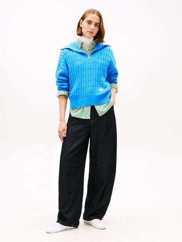 TOMMY HILFIGER Sweater in Blue