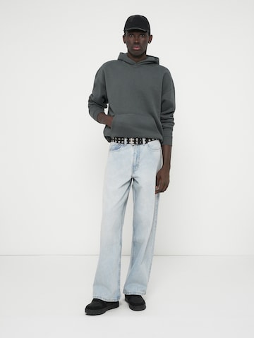 HOLLISTER Sweatshirt in Grau