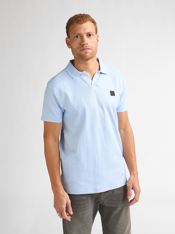 T-Shirt Petrol Industries en bleu : devant