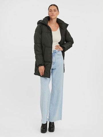 VERO MODA Übergangsjacke in Grün