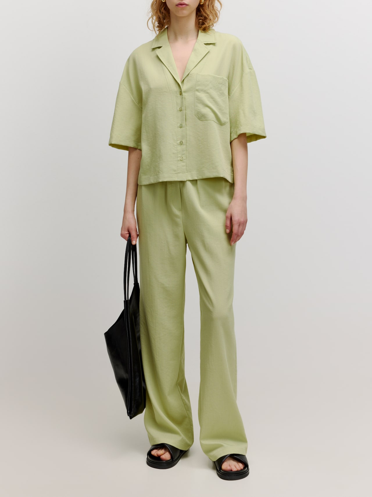 EDITED Produkte Shirt 'Elizabeth' grün