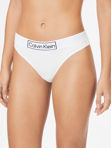 Calvin Klein Underwear Tangá 'Reimagine Heritage' - biela: predná strana