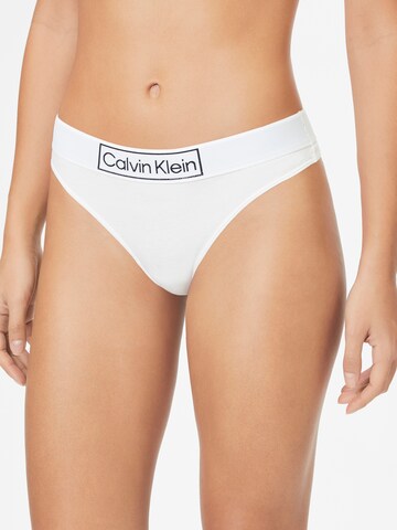 Calvin Klein UnderwearTanga gaćice 'Reimagine Heritage' - bijela boja: prednji dio