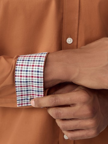 Next Regular fit Overhemd in Bruin