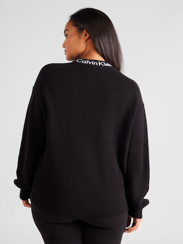 Calvin Klein Jeans Curve Sweater in Black