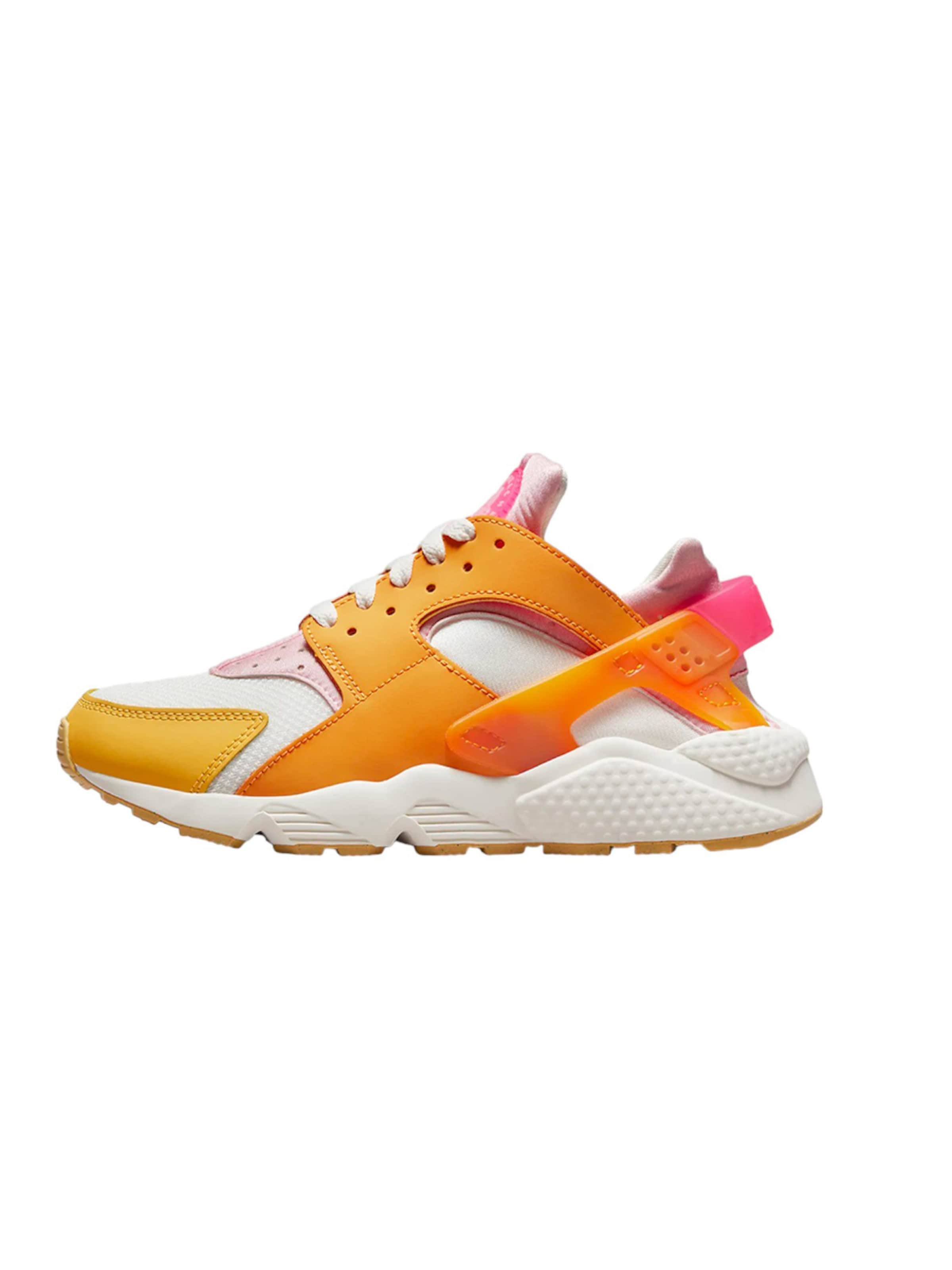 Baskets basses 'Huarache ' Nike Sportswear en orange : devant