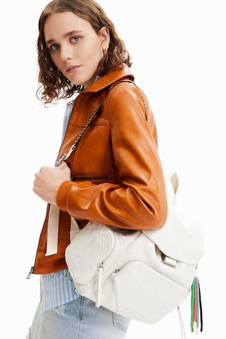 Desigual - Mochila en blanco: frente