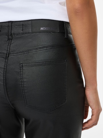 Noisy may Regular Jeans 'NMYolanda' in Black