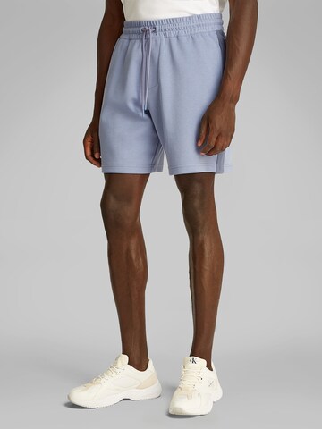Calvin Klein Jeans - Loosefit Pantalón en azul: frente