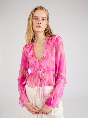 The Wolf Gang Blouse 'Rhapsody' in Pink: front