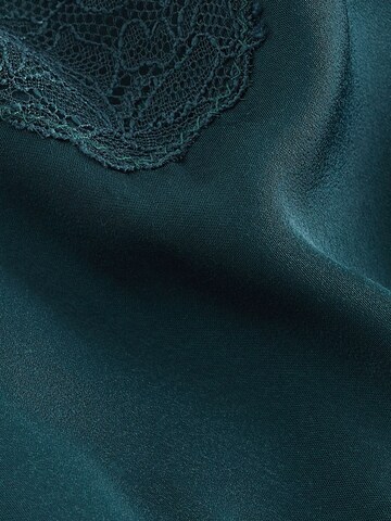 Next Top in Green