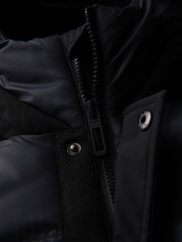 Ombre Between-season jacket in Black